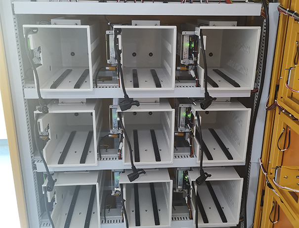換電柜充電器GCH水平風道系列750W/15A/機型GCH9015-750客戶案例